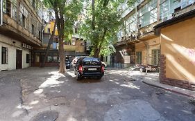 Goodrest On Deribasovskaya